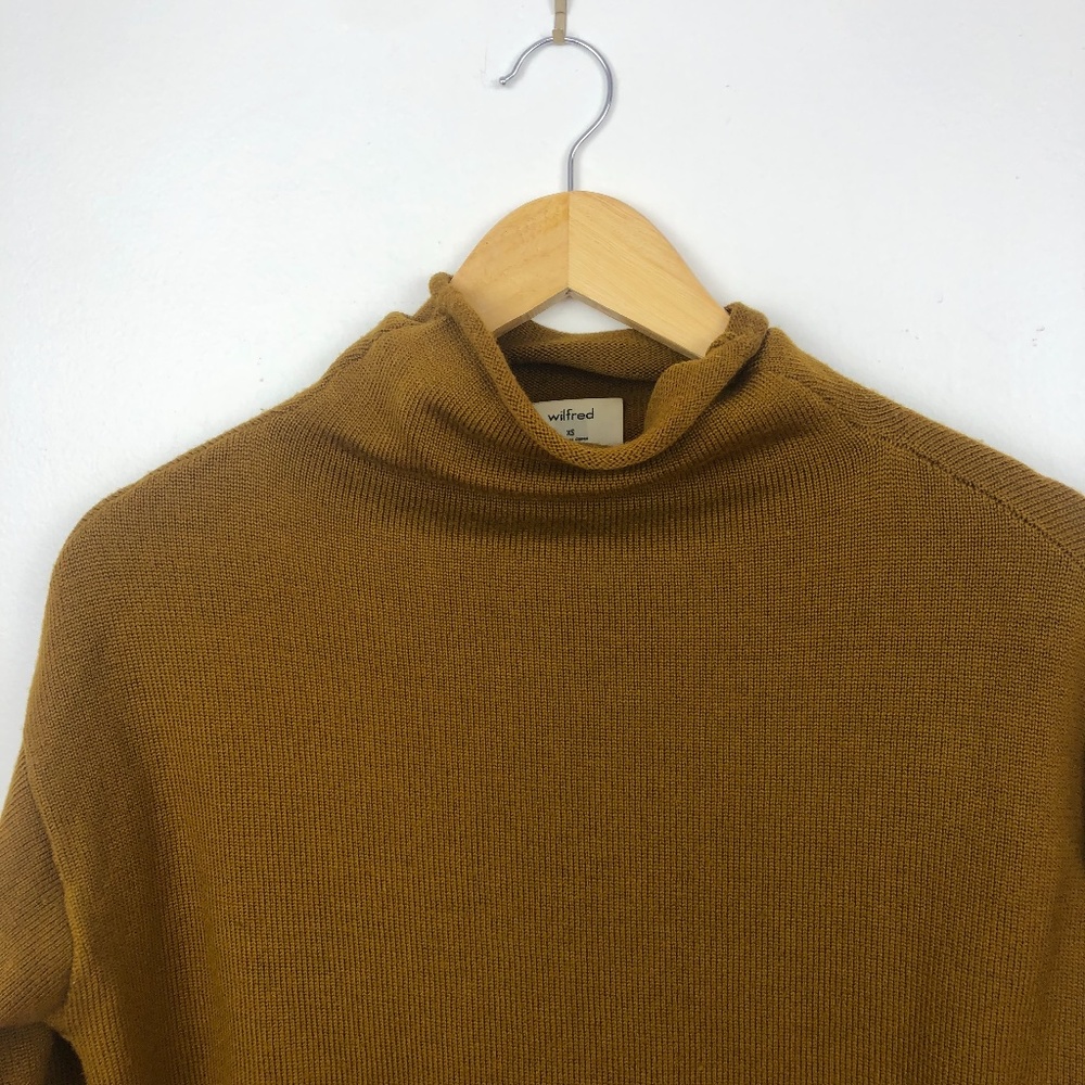 Aritzia Wilfred Cyprie Mock Neck Merino Sweater - Picture 5 of 5